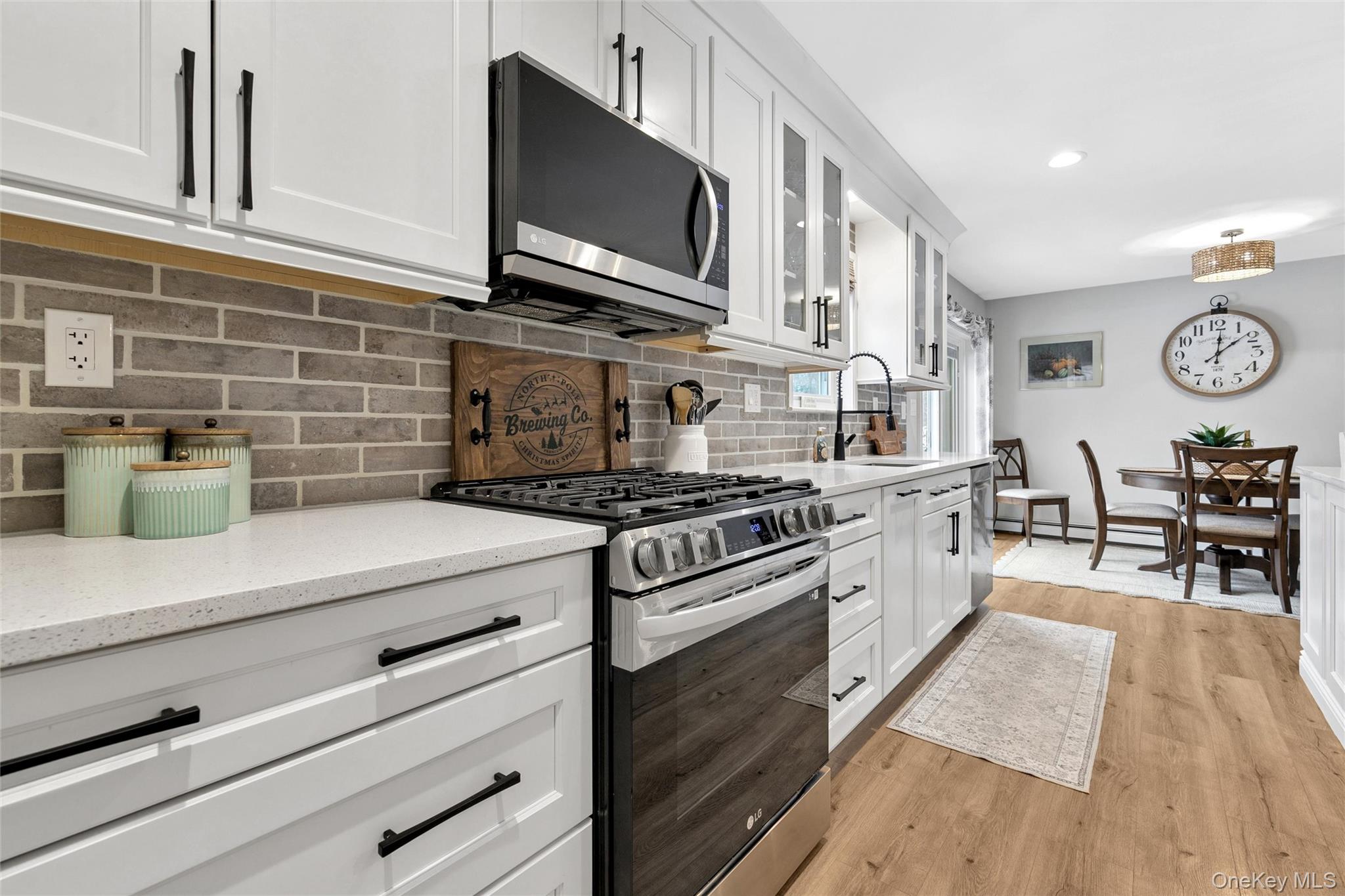 #9 photo, 8 Vega Drive, Shoreham , NY 11786