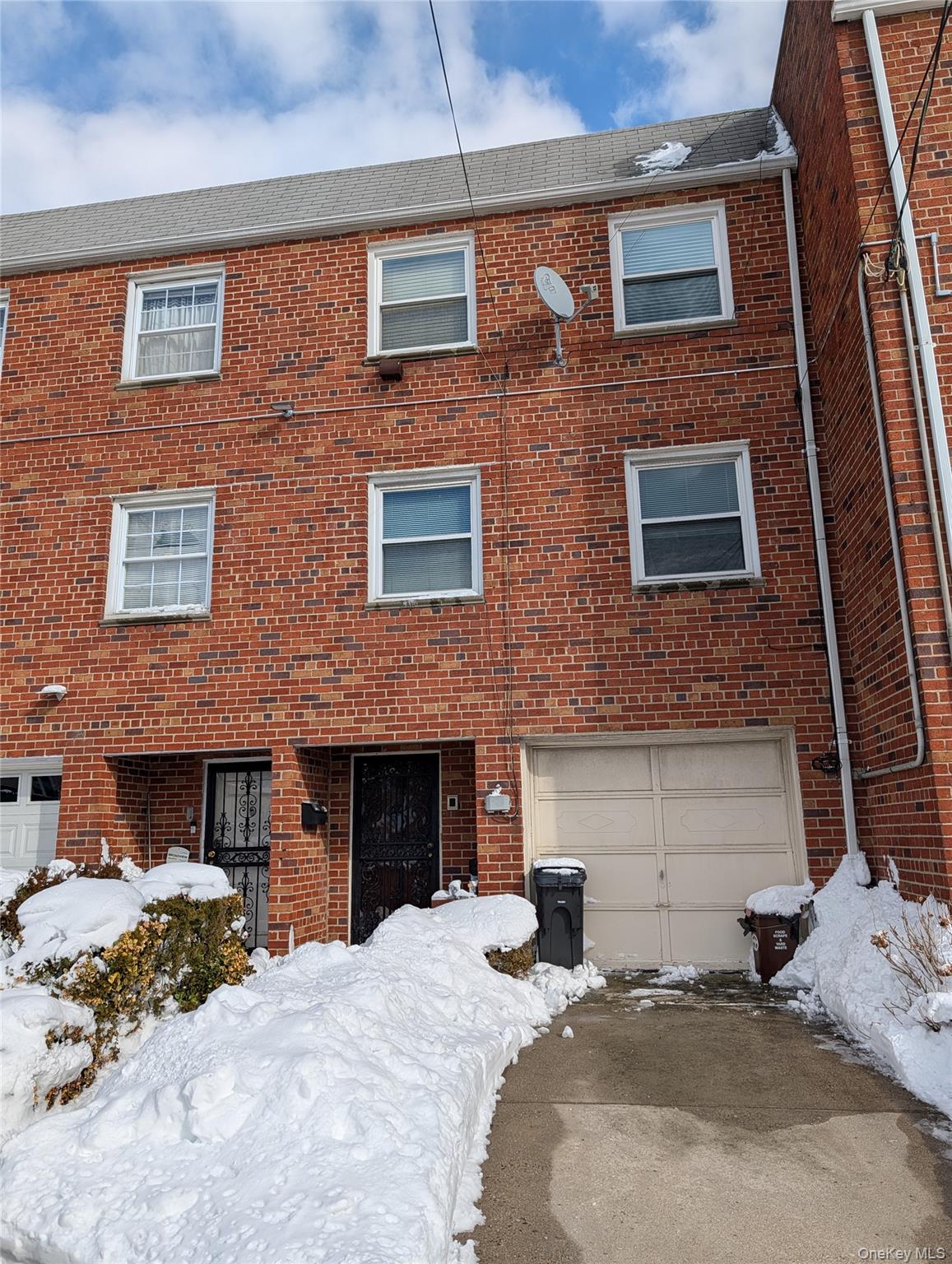 #1 photo, 428 Fernside Place, Far Rockaway , NY 11691