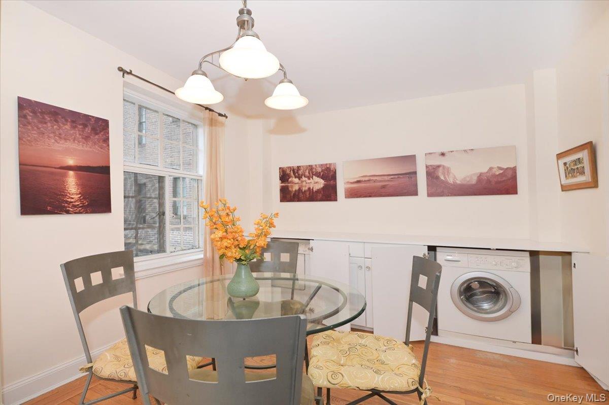 #6 photo, 160 MIDDLE NECK RD, Great Neck , NY 11021