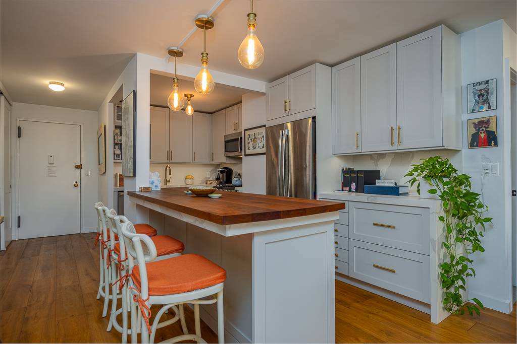 #25 photo, 305  E 24th Street, #19D, Kips Bay , NY 10010