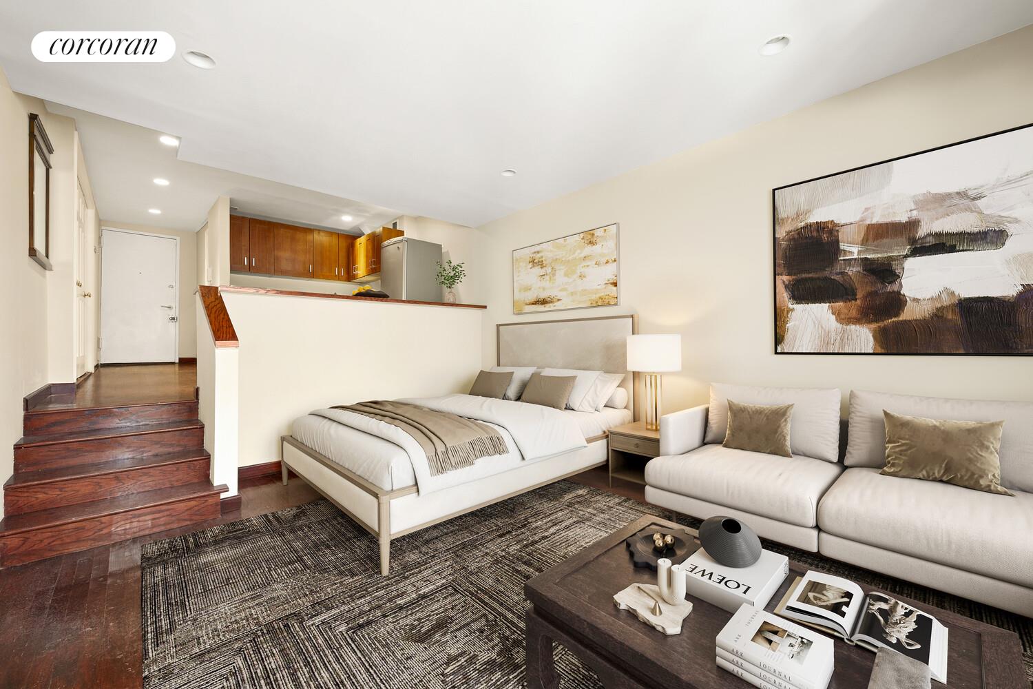 #4 photo, 211 THOMPSON Street, Greenwich Village , NY 10012