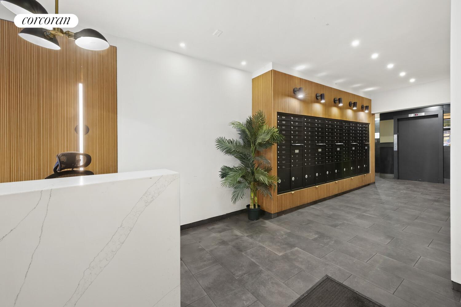 #8 photo, 211 THOMPSON Street, Greenwich Village , NY 10012