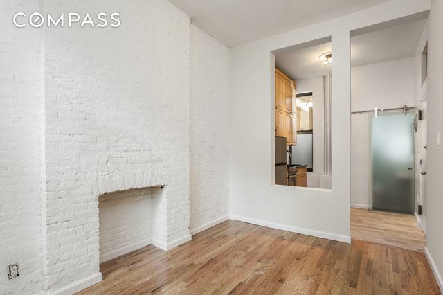 #2 photo, New York City, West Village , NY 10014