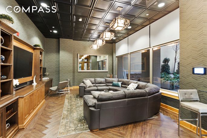 #9 photo, New York City, Midtown , NY 10001