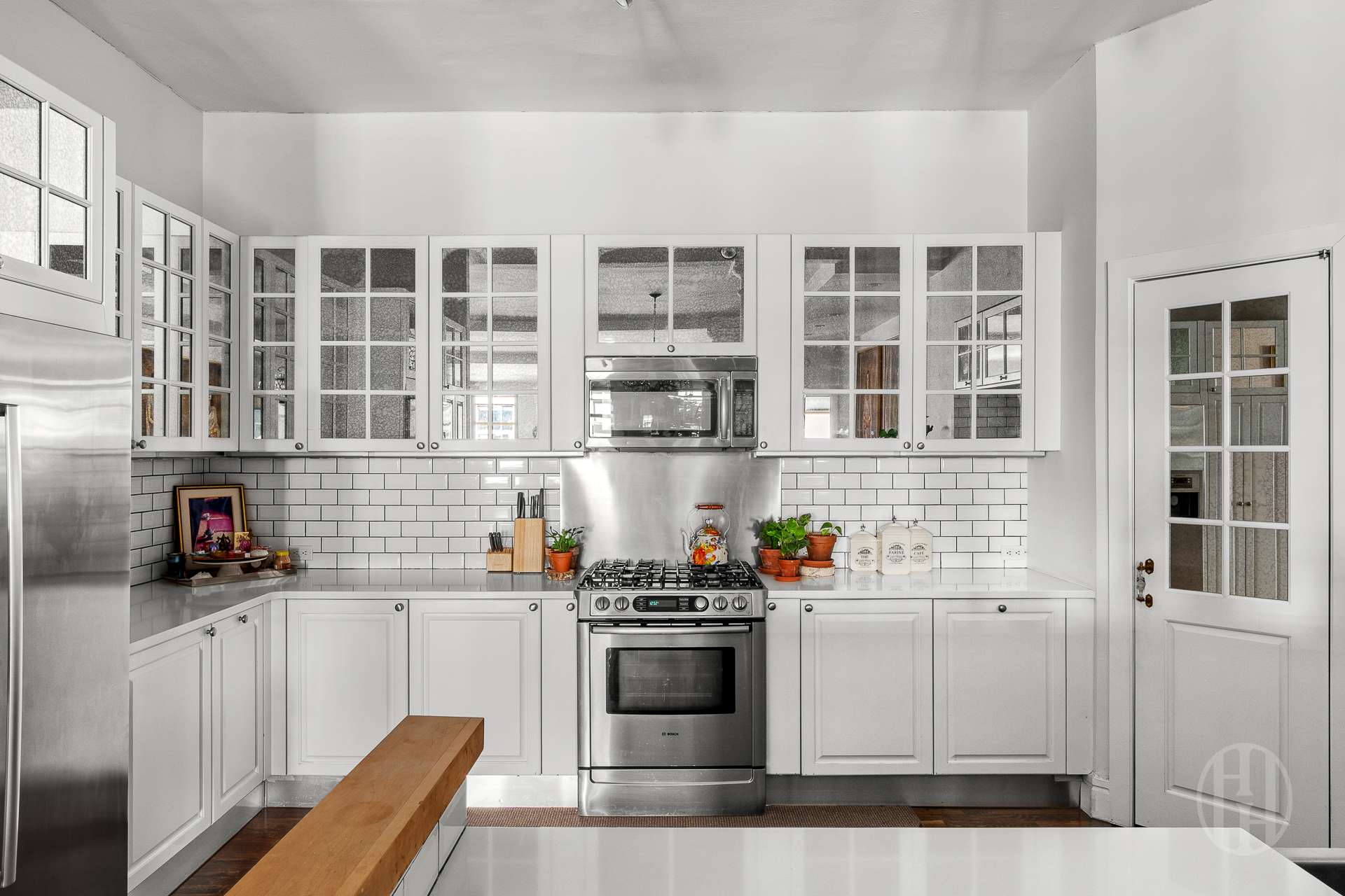 #12 photo, 116 W 14th Street, ম্যানহাটন Greenwich Village , NY 10011