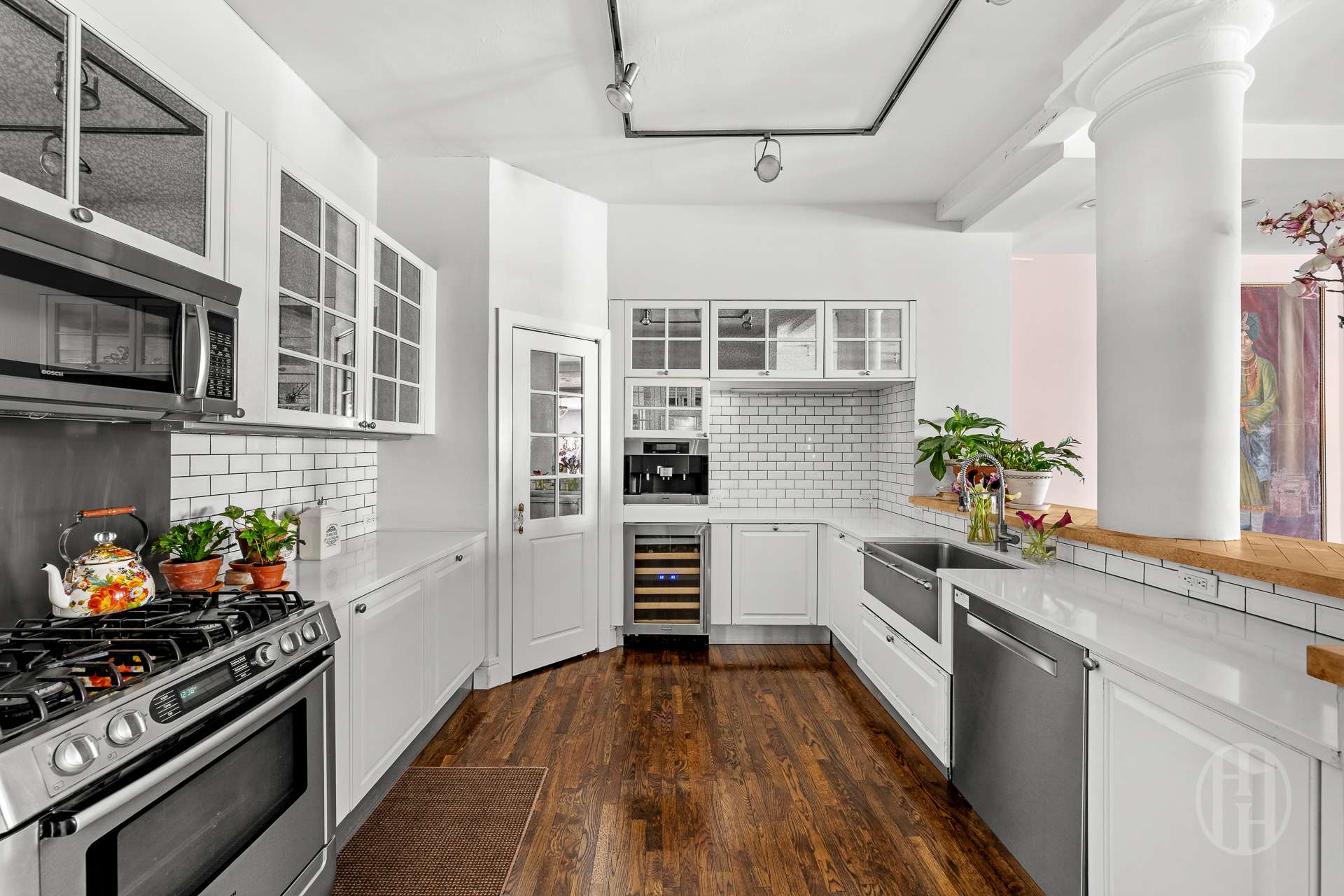 #14 photo, 116 W 14th Street, ম্যানহাটন Greenwich Village , NY 10011