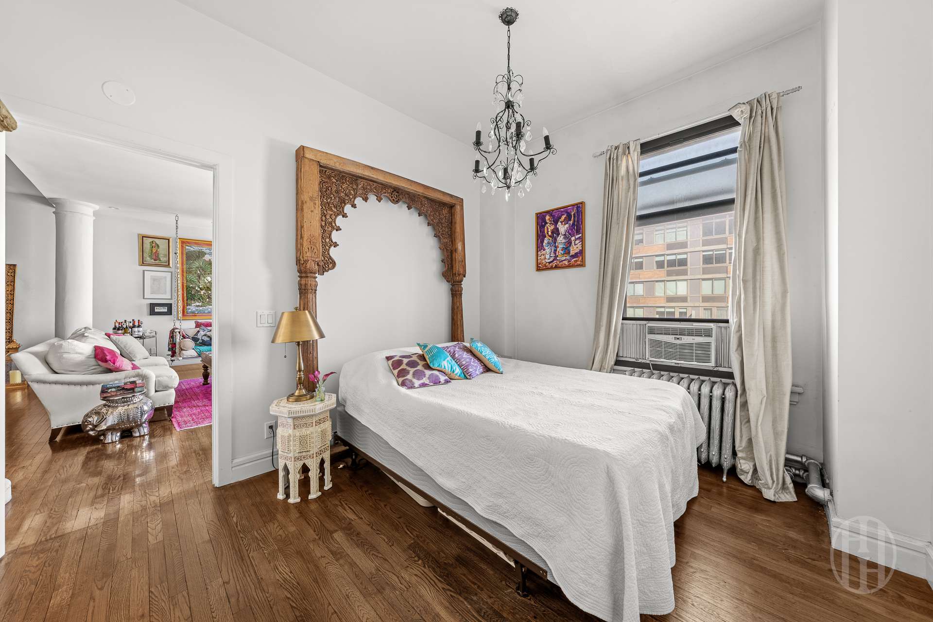 #19 photo, 116 W 14th Street, ম্যানহাটন Greenwich Village , NY 10011