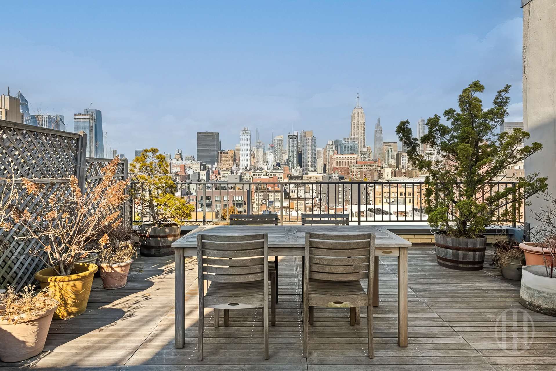 #21 photo, 116 W 14th Street, ম্যানহাটন Greenwich Village , NY 10011