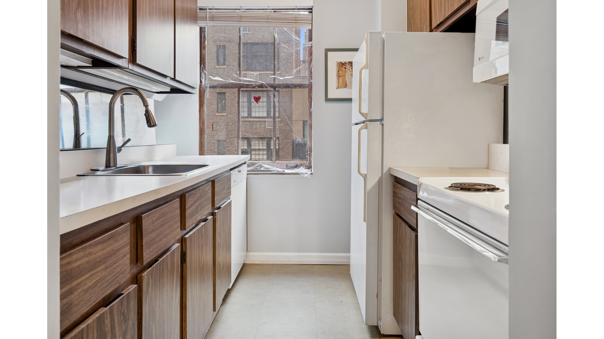 #16 photo, 235 E 49TH Street, Манхэттен ‖ Turtle Bay , NY 10017