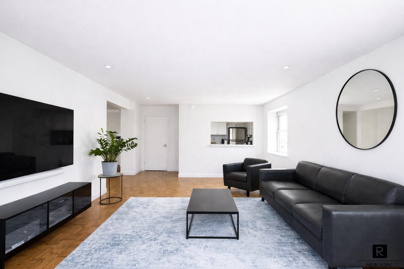 #3 photo, 300 W 135th Street, West Harlem , NY 10030