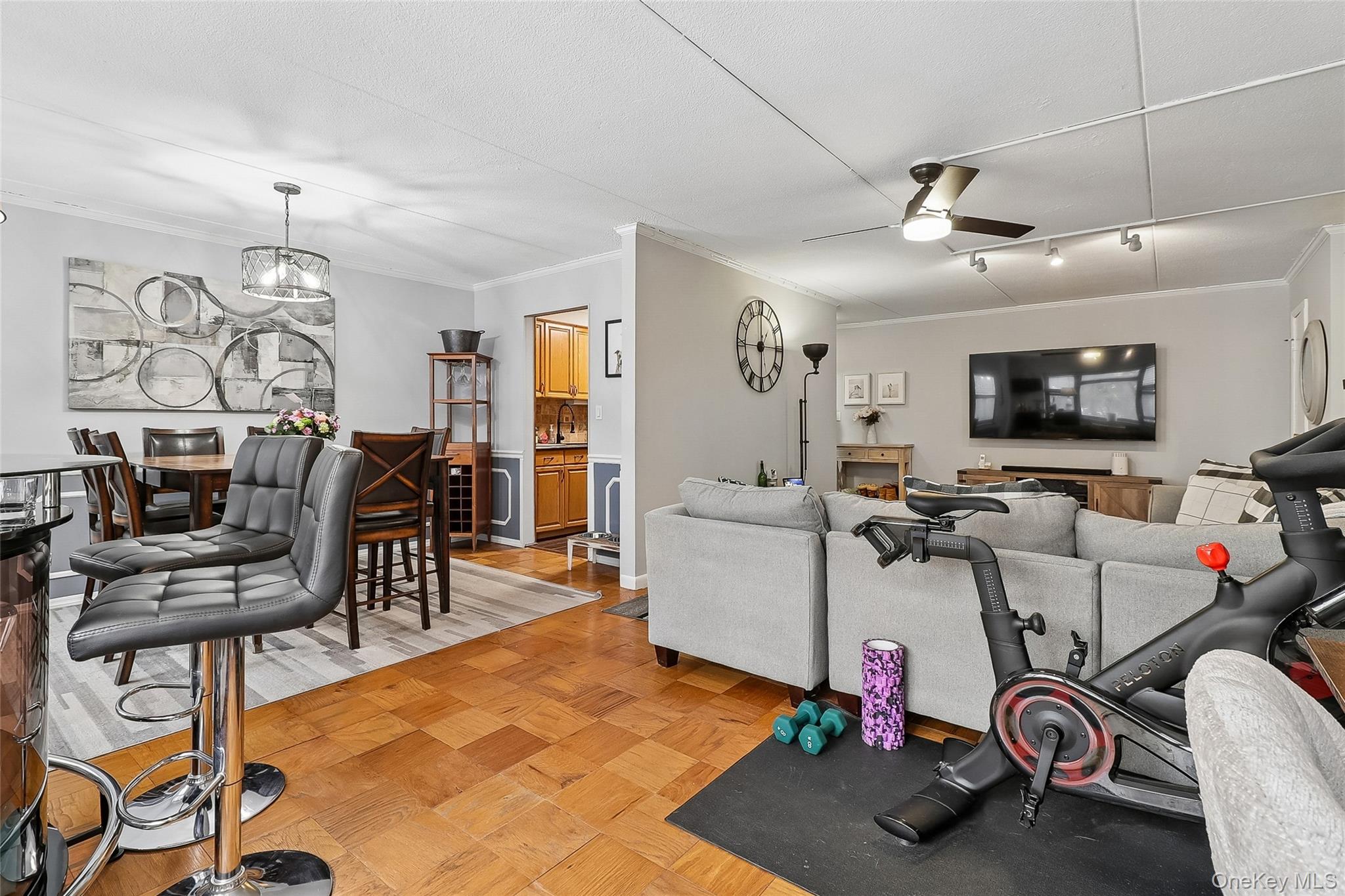 #12 photo, 100 Diplomat Drive, Mount Kisco , NY 10549