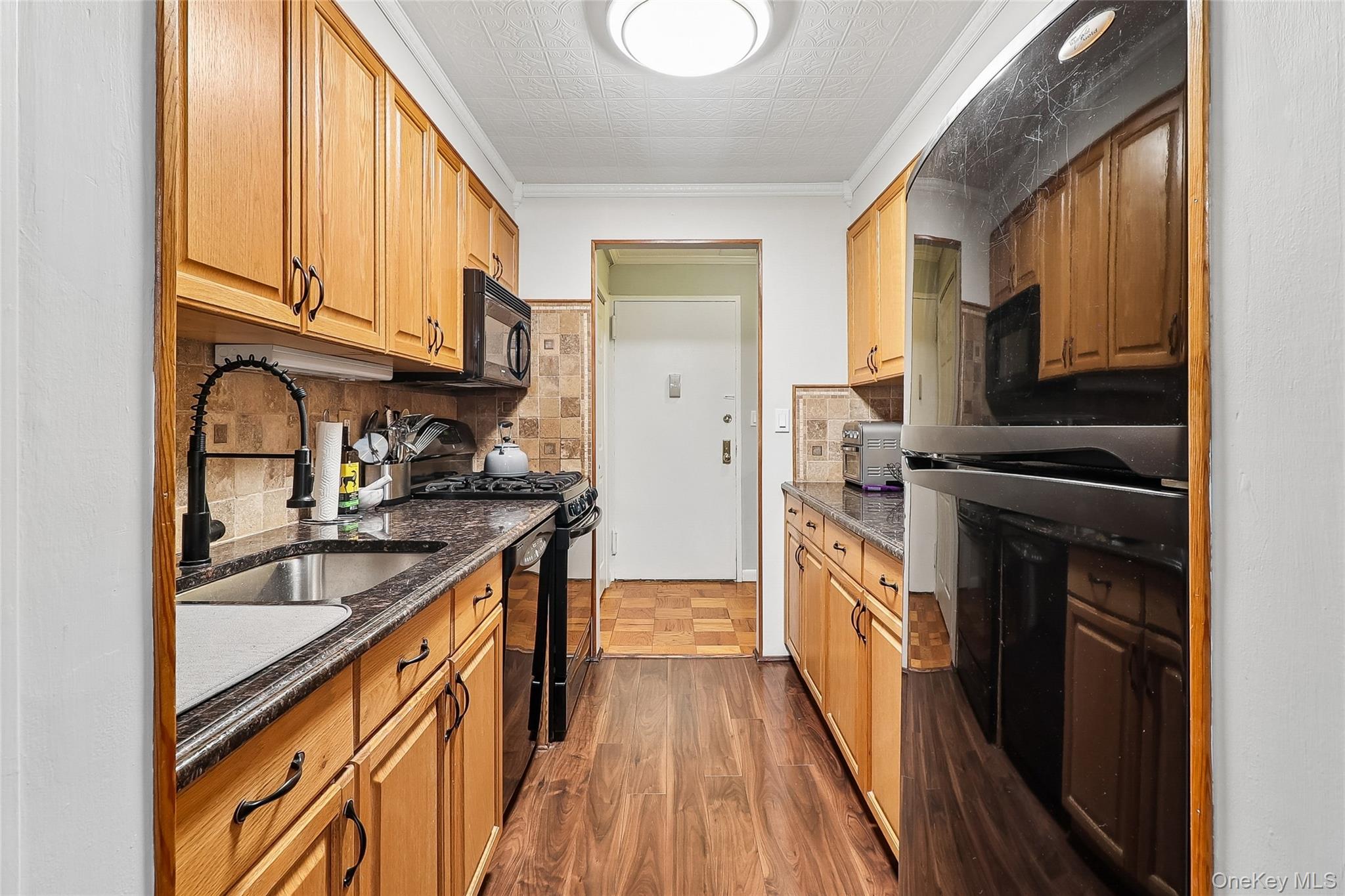 #13 photo, 100 Diplomat Drive, Mount Kisco , NY 10549