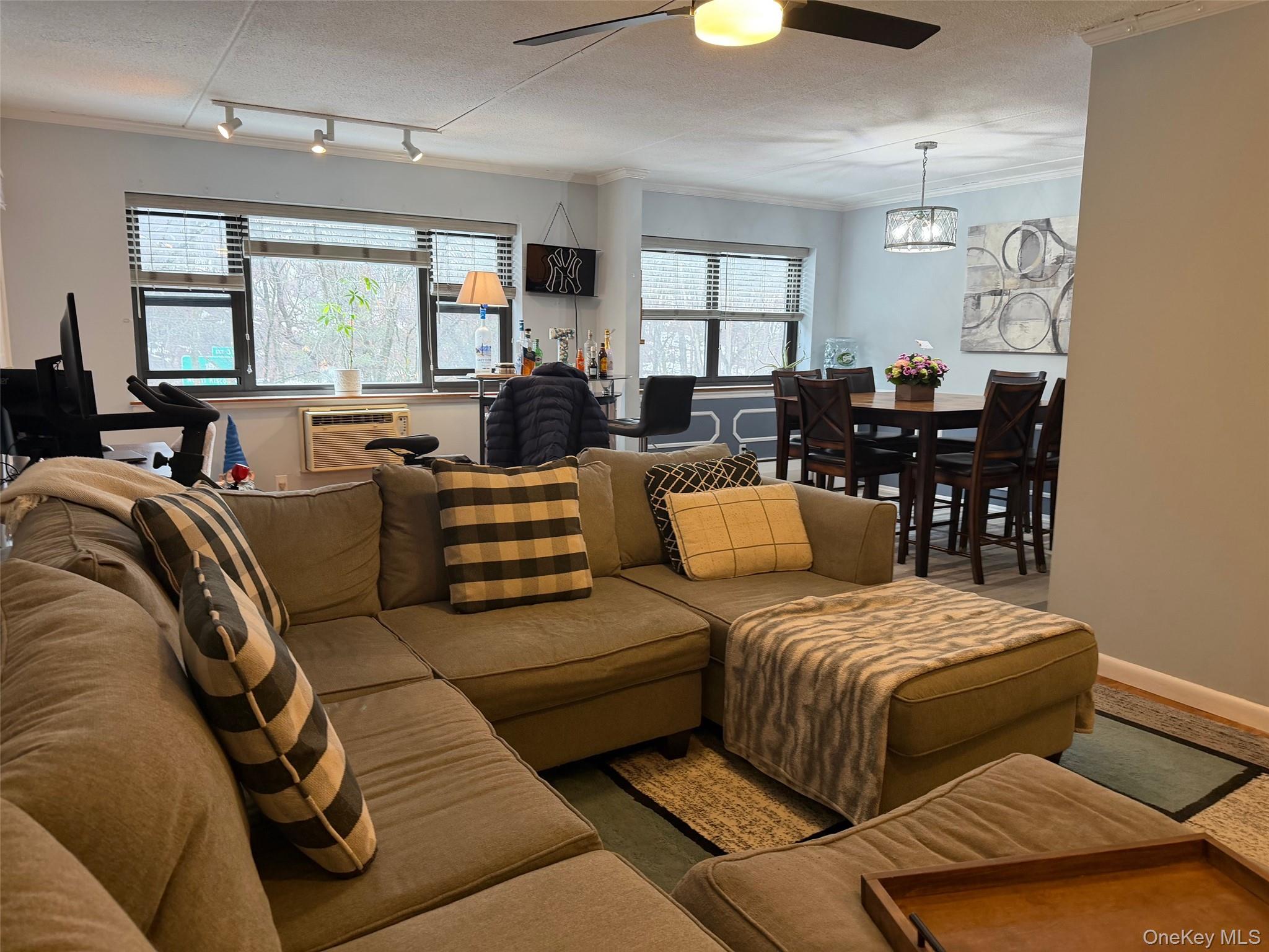 #7 photo, 100 Diplomat Drive, Mount Kisco , NY 10549