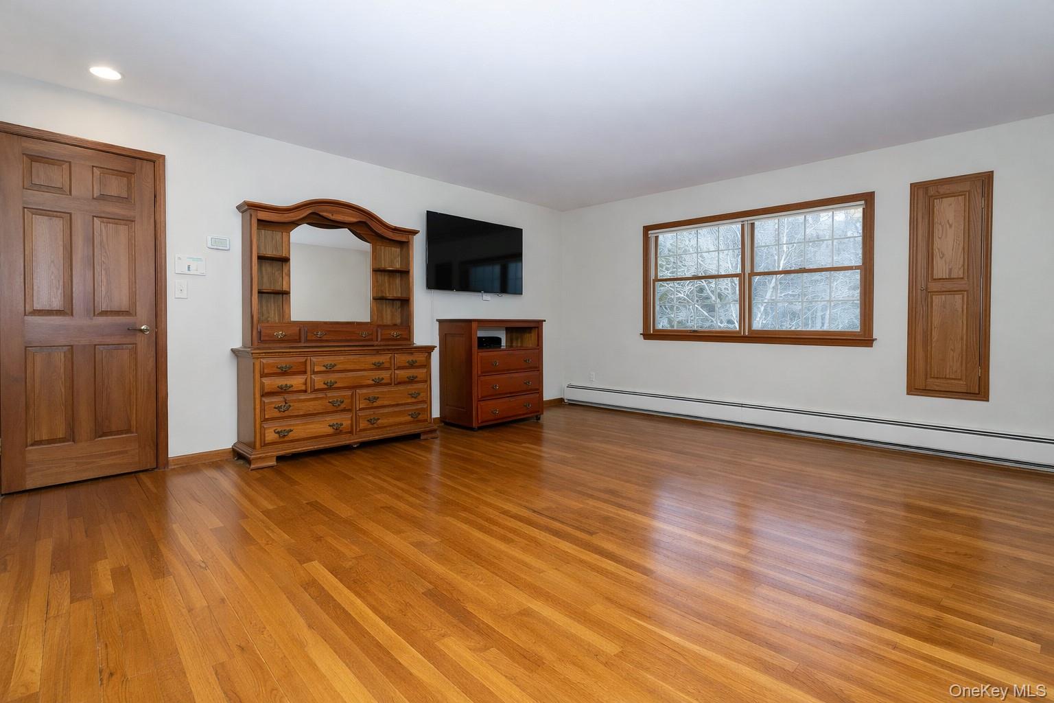 #17 photo, 3 Danielle Court, Montebello , NY 10901