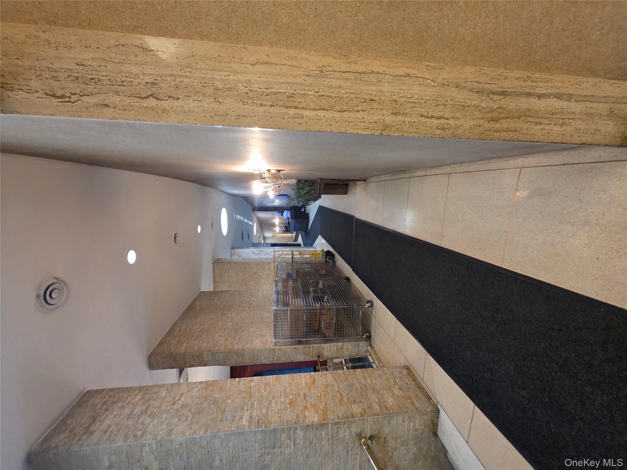 #16 photo, 1020 Grand Concourse, Bronx , NY 10451