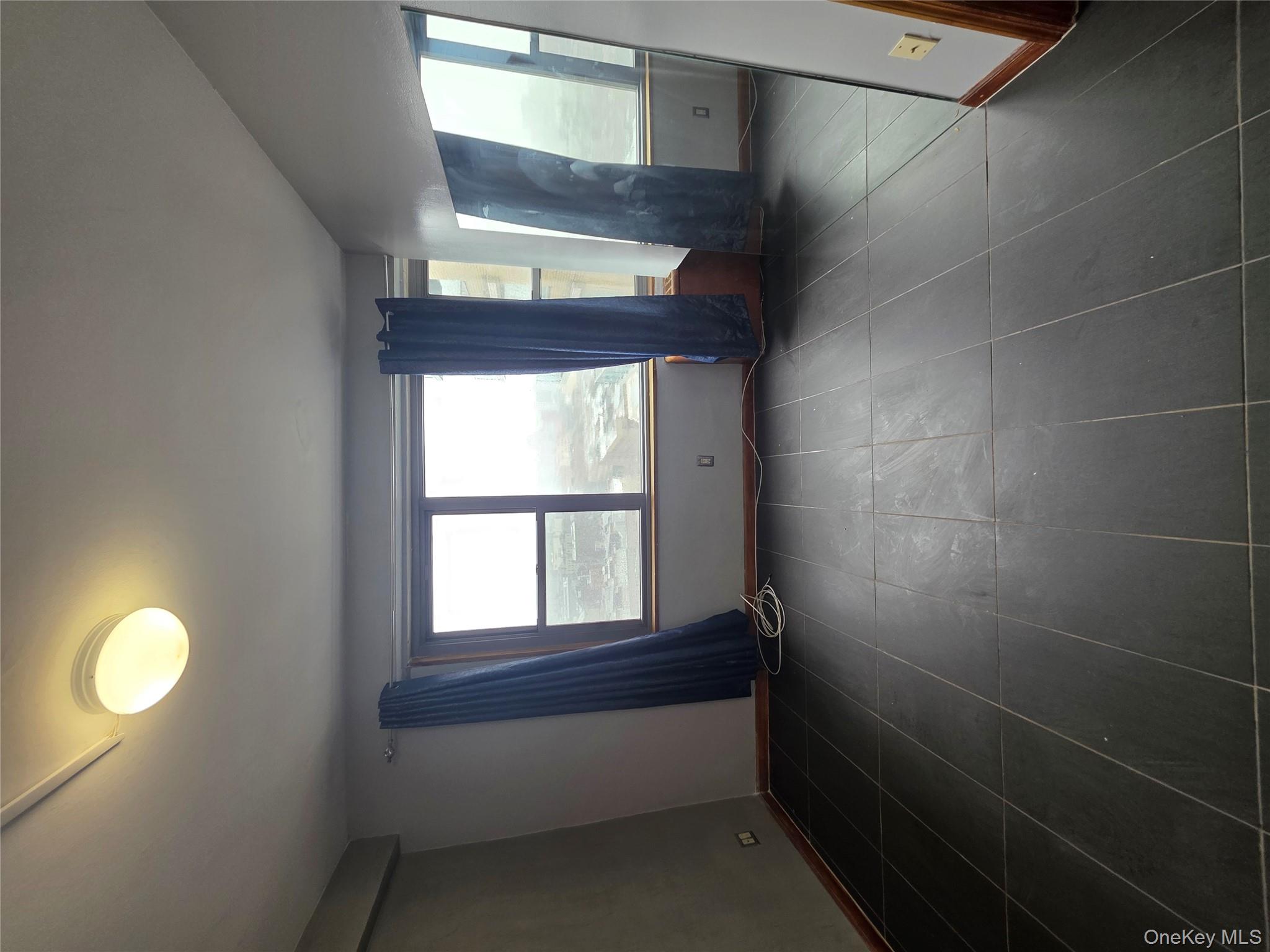 #8 photo, 1020 Grand Concourse, Bronx , NY 10451