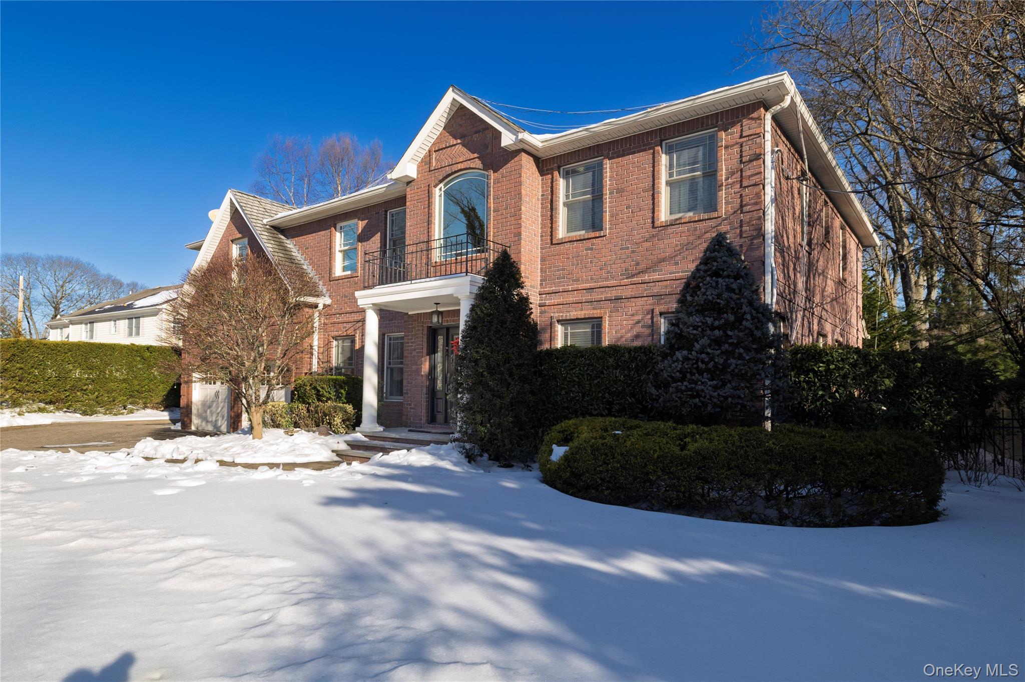 #2 photo, 755 N Village Avenue, Rockville Centre , NY 11570