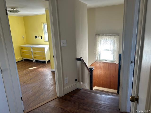 #19 photo, 389 Hamilton Avenue, Hewlett , NY 11557