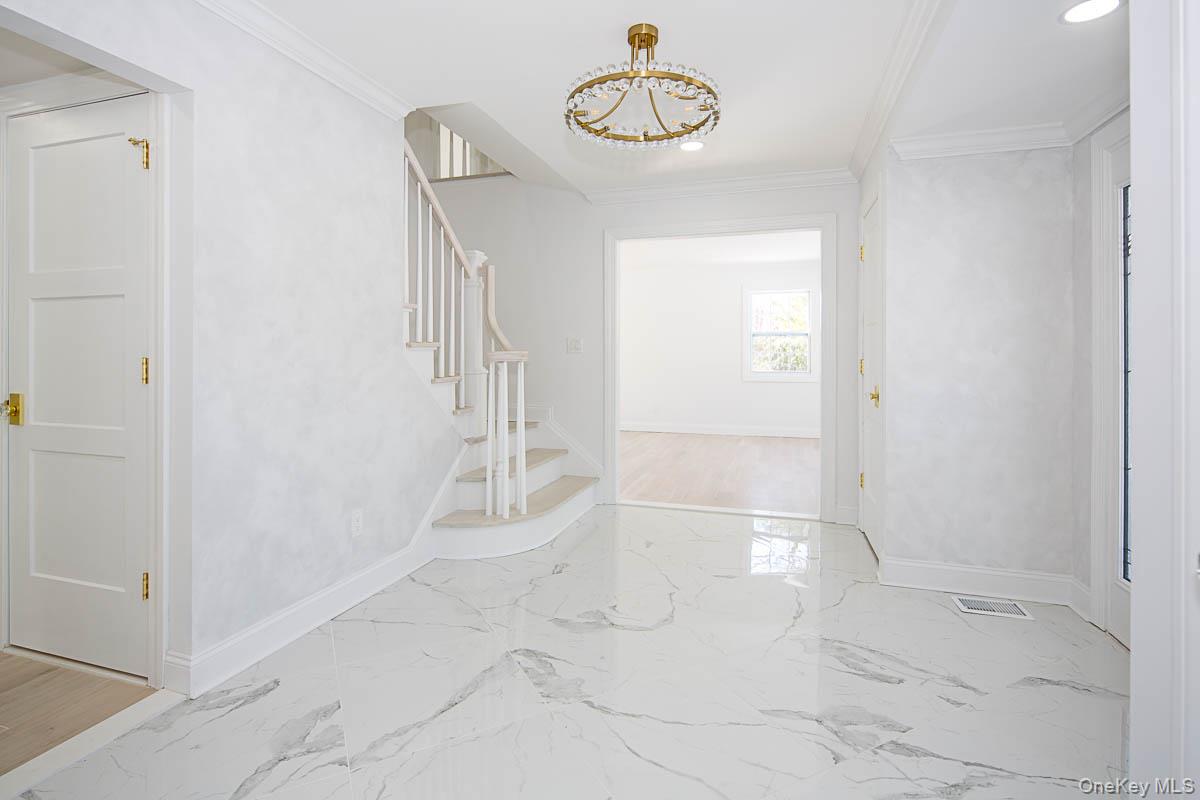 #14 photo, 22 Peppermill Lane, Dix Hills , NY 11746