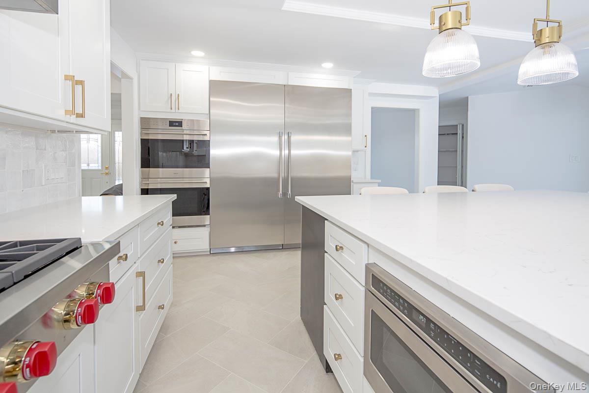 #20 photo, 22 Peppermill Lane, Dix Hills , NY 11746