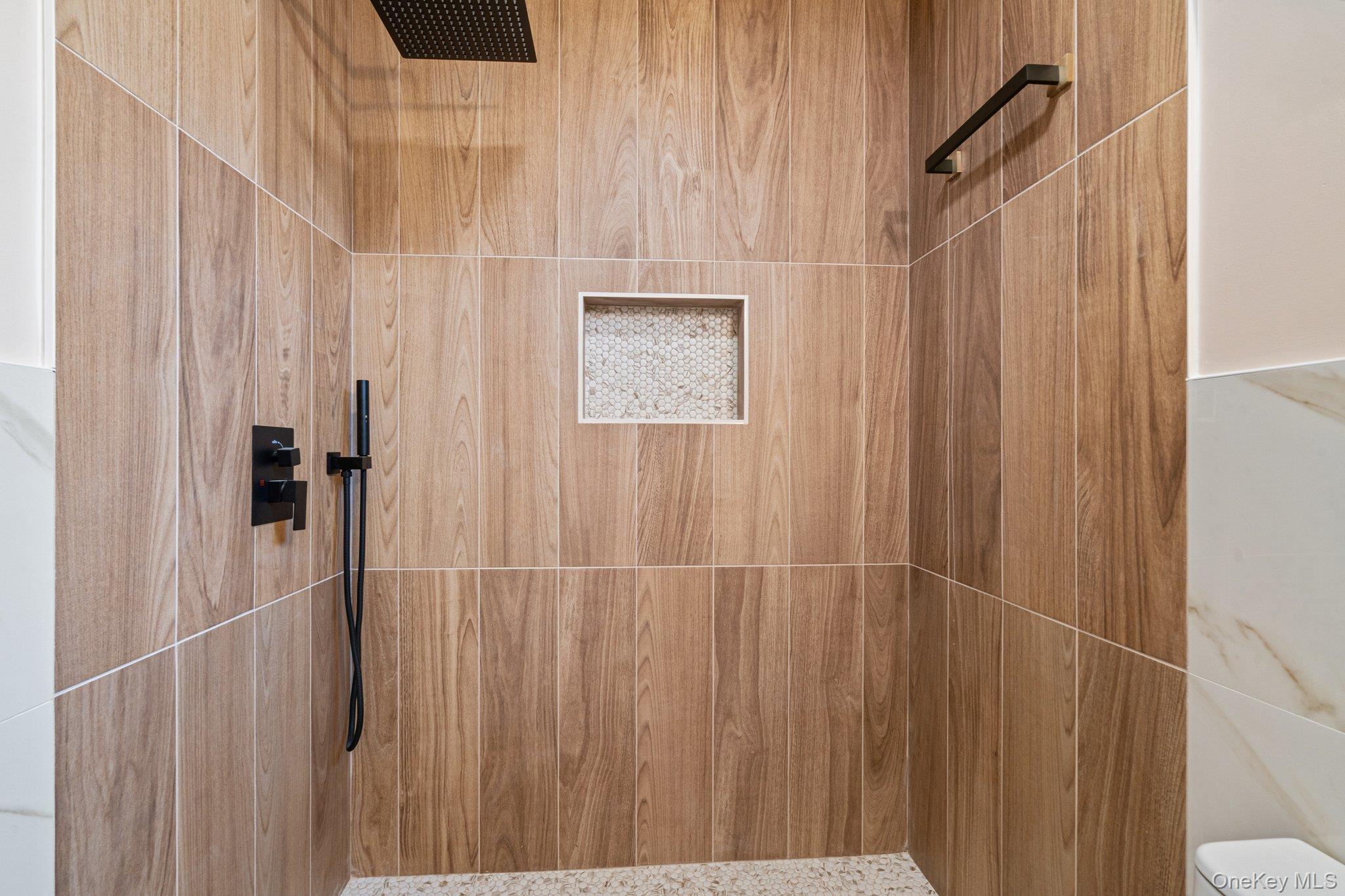 #12 photo, 6 Doe Path, Coram , NY 11727