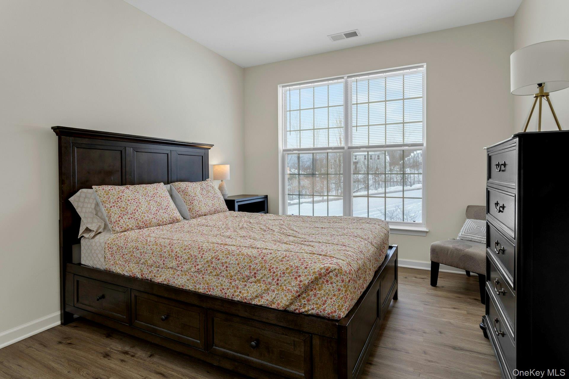 #20 photo, 2004 Bennington Drive, Fishkill , NY 12524