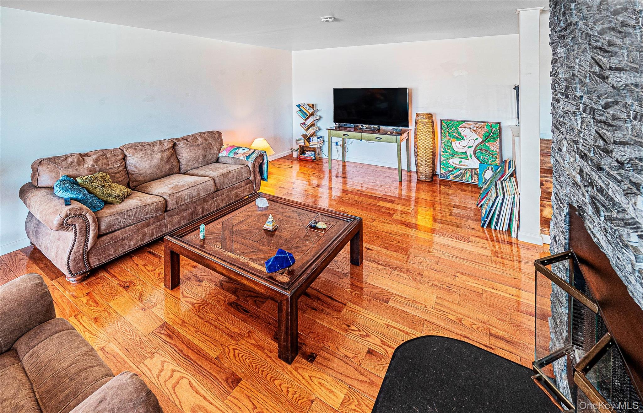 #15 photo, 3 Magnolia Lane, Warwick , NY 10990