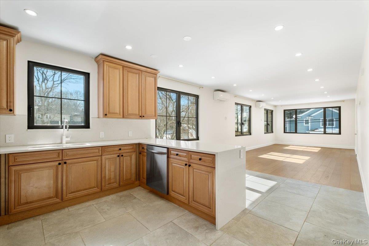 #10 photo, 31 Maple Street, Scarsdale , NY 10583