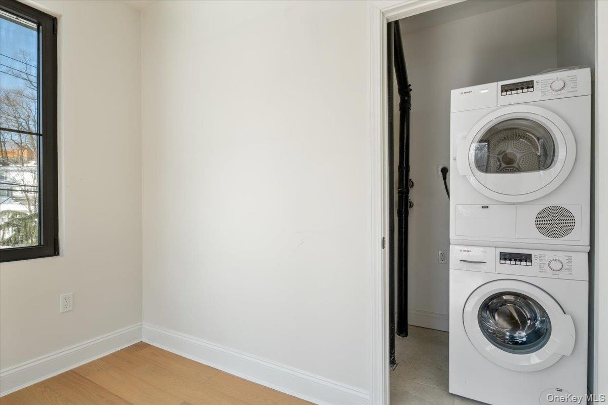 #11 photo, 31 Maple Street, Scarsdale , NY 10583