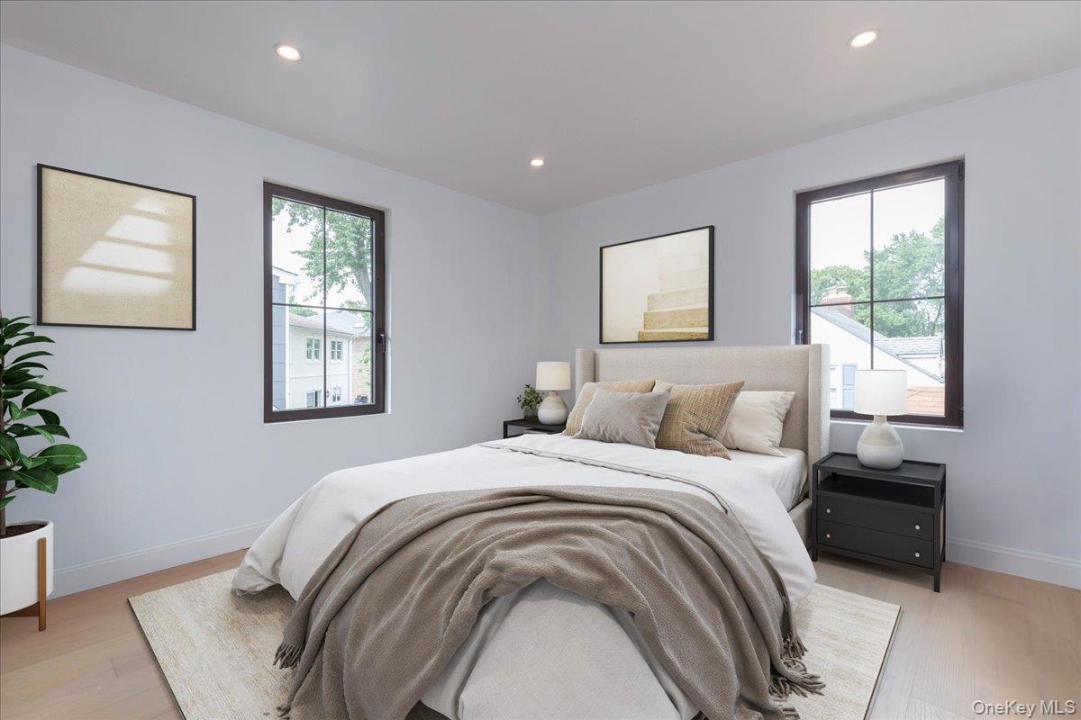 #14 photo, 31 Maple Street, Scarsdale , NY 10583