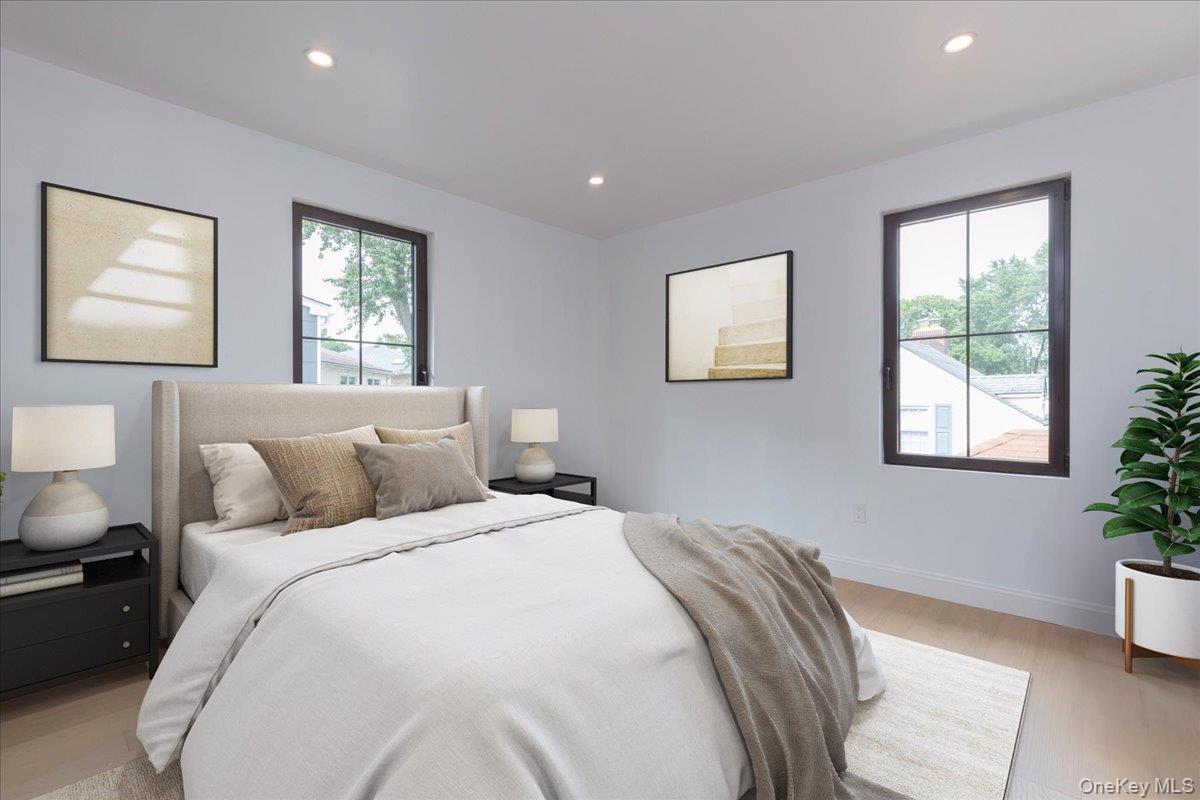 #15 photo, 31 Maple Street, Scarsdale , NY 10583