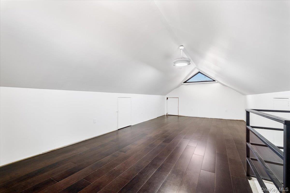 #20 photo, 31 Maple Street, Scarsdale , NY 10583