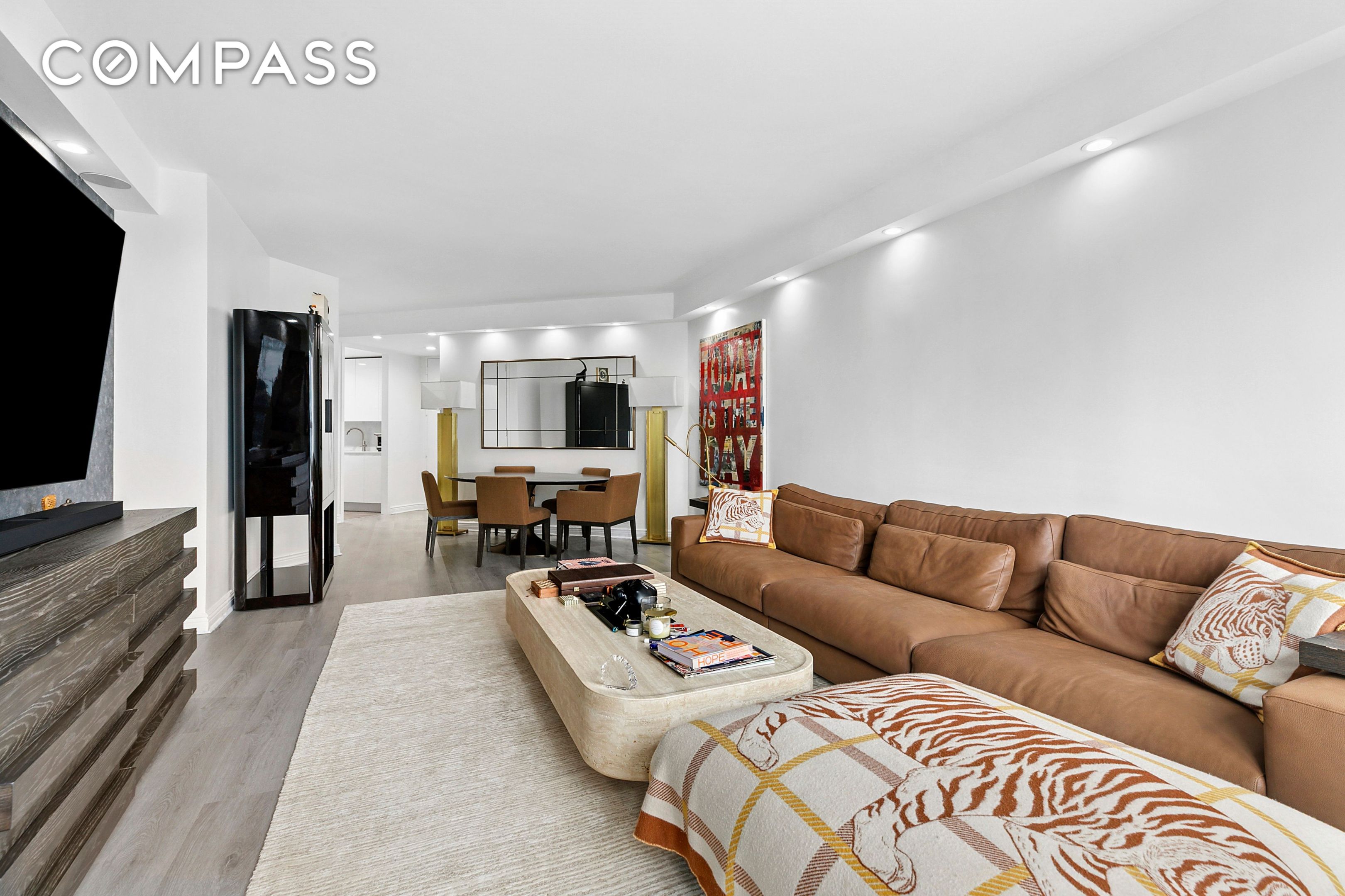 #4 photo, 146 W 57th Street, Midtown , NY 10019