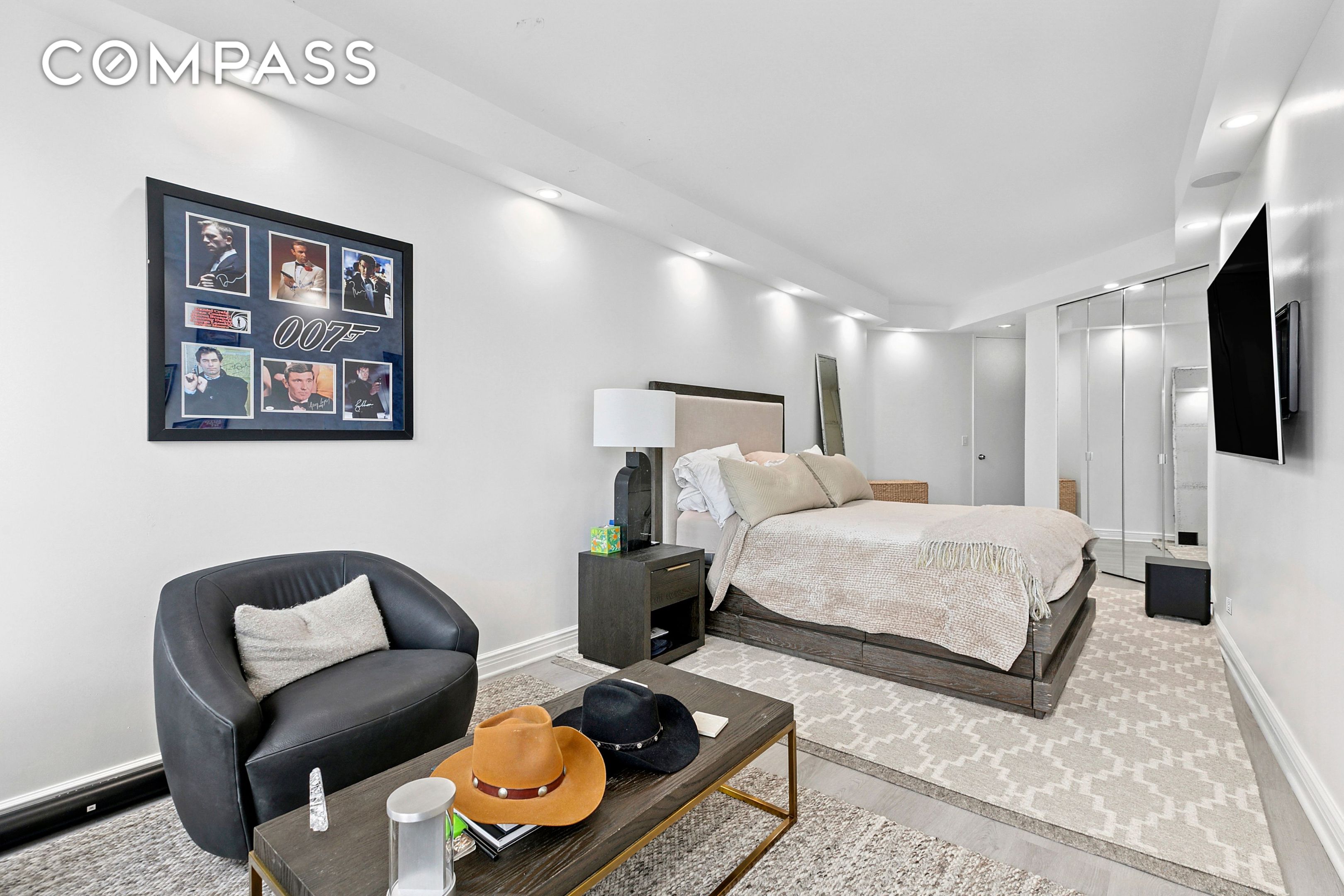 #8 photo, 146 W 57th Street, Midtown , NY 10019