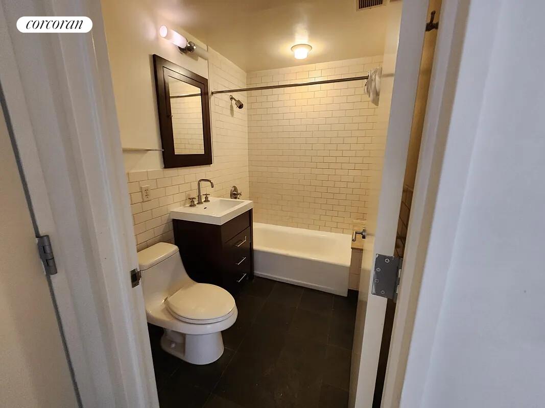 #4 photo, New York City, East Harlem , NY 10029