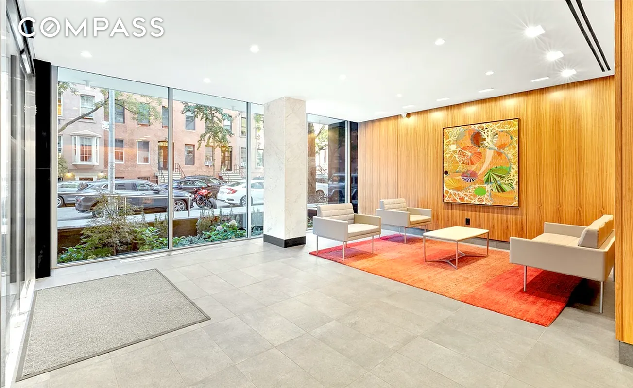 #18 photo, 360 W 22nd Street, Chelsea , NY 10011