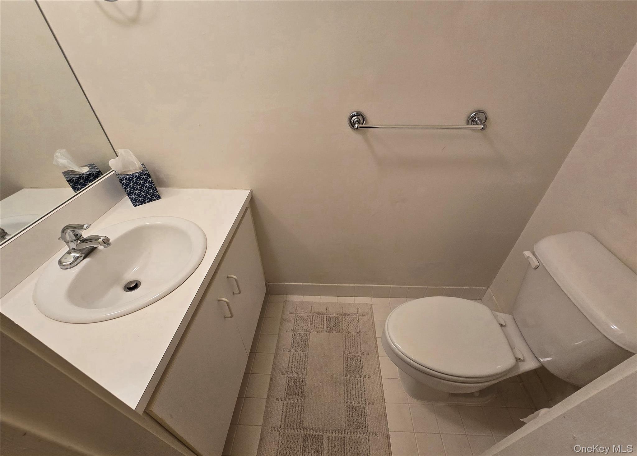 #3 photo, 220 Montauk Highway, Speonk , NY 11972