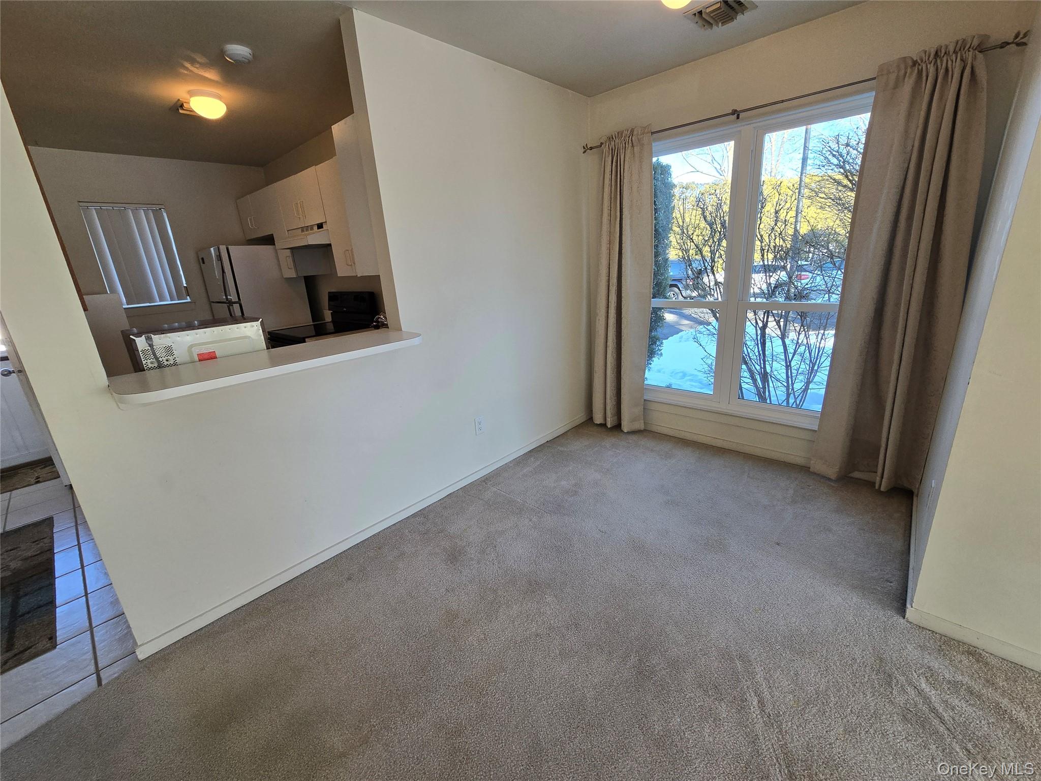 #5 photo, 220 Montauk Highway, Speonk , NY 11972