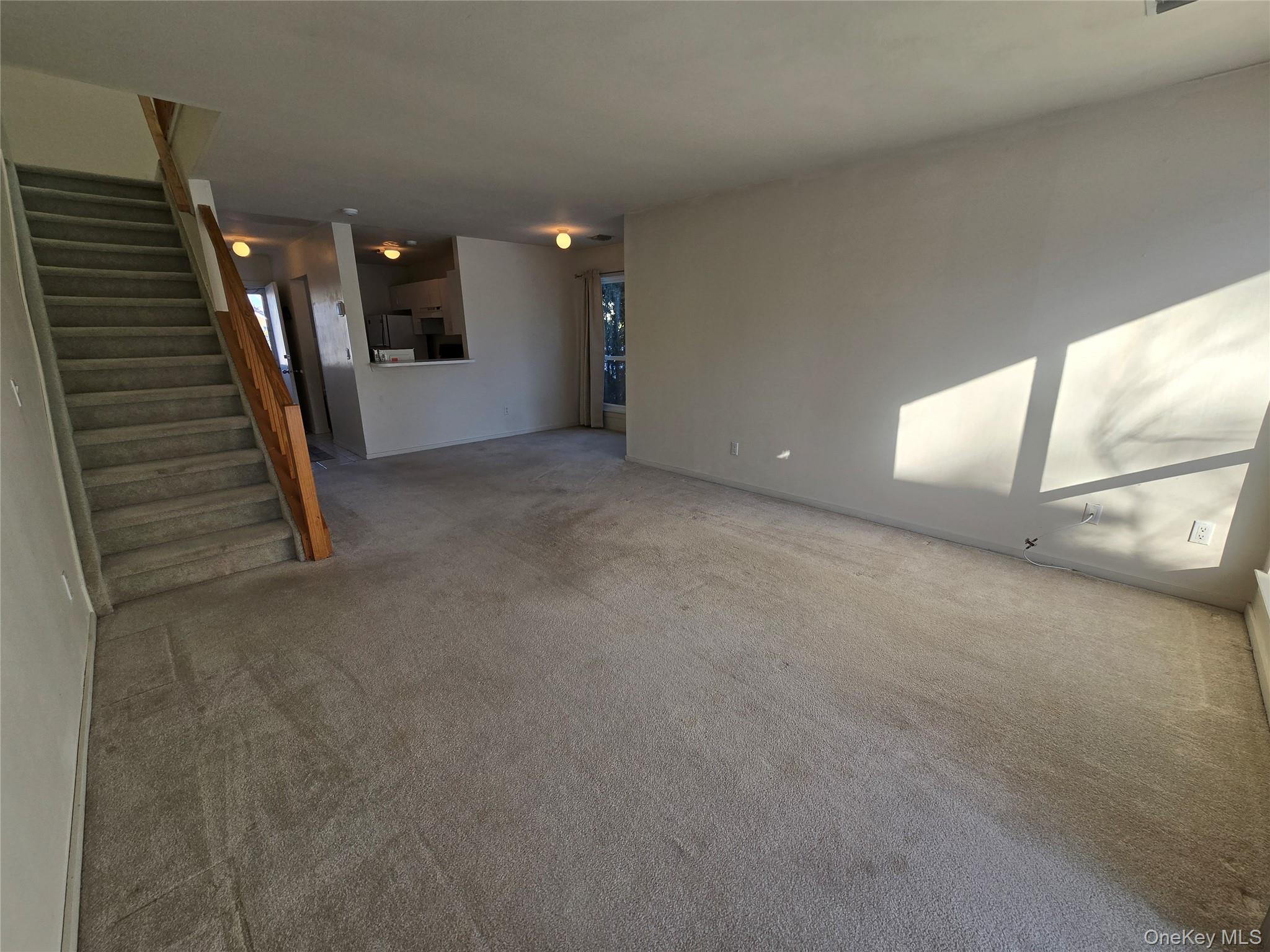 #8 photo, 220 Montauk Highway, Speonk , NY 11972