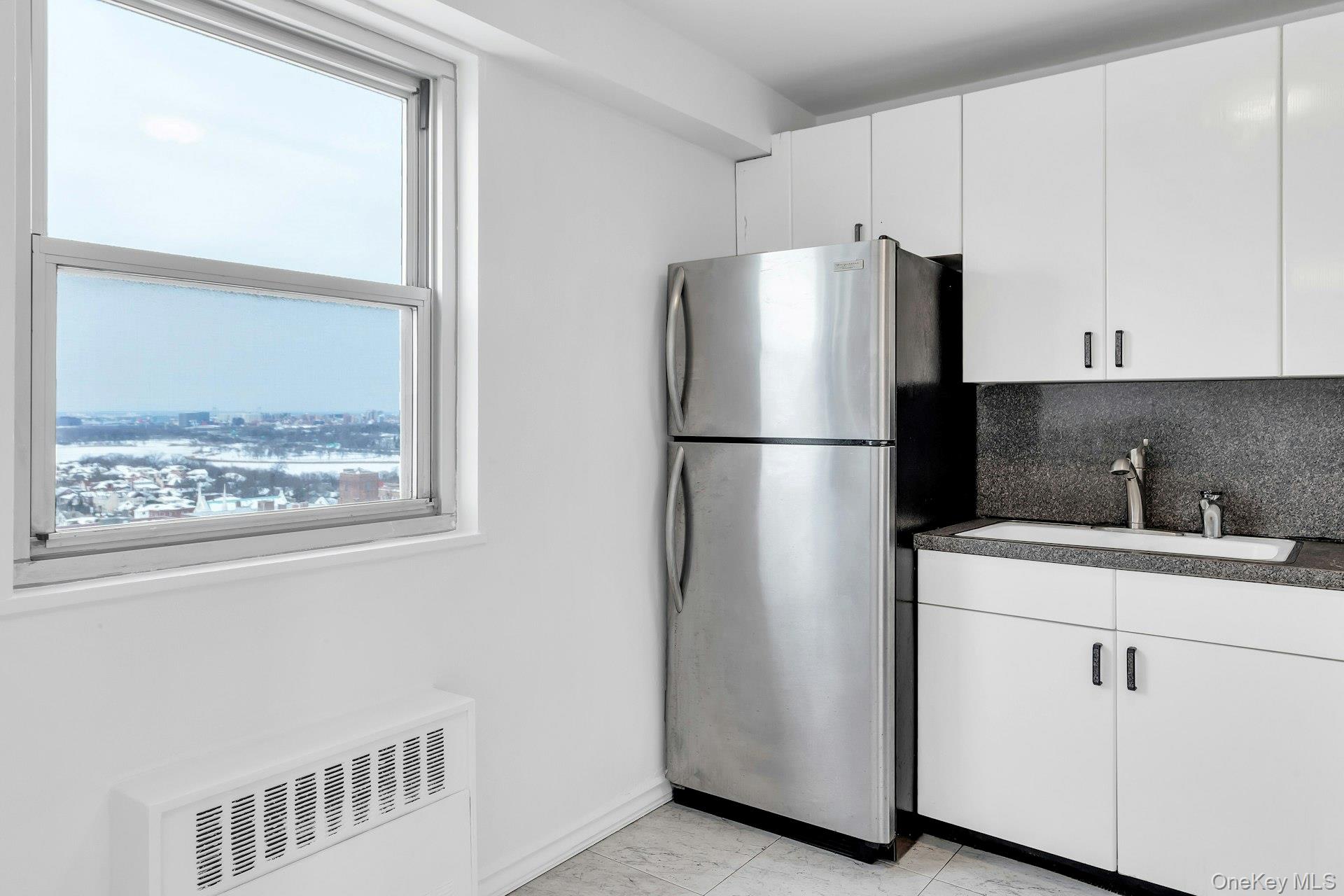 #12 photo, 110-11 Queens Boulevard, কুইন্‌স Forest Hills , NY 11375