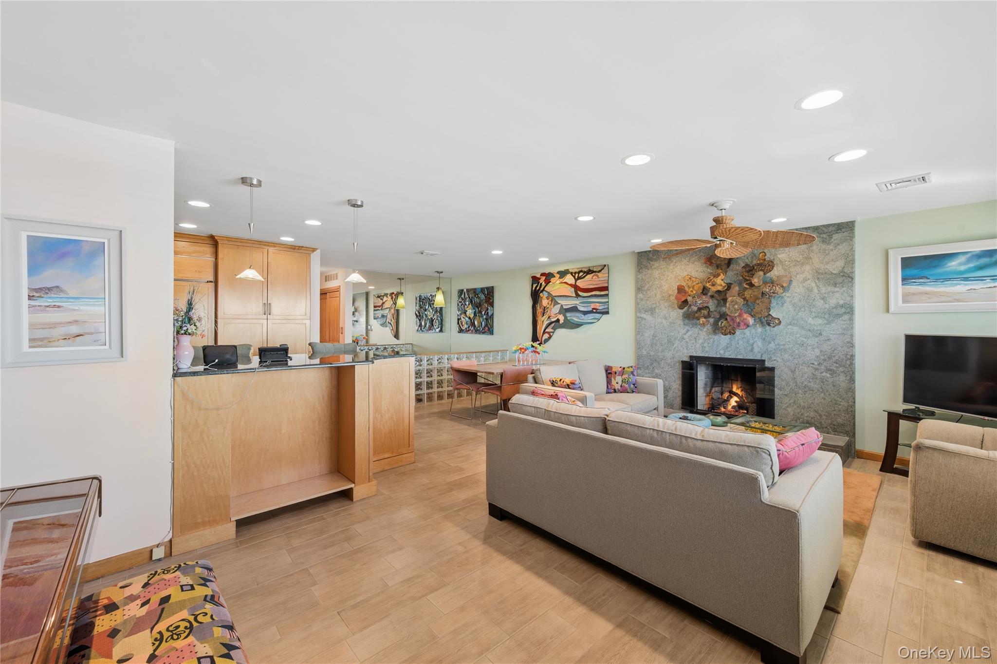 #16 photo, 615A Oceanfront, 長島 長灘 Long Beach , NY 11561