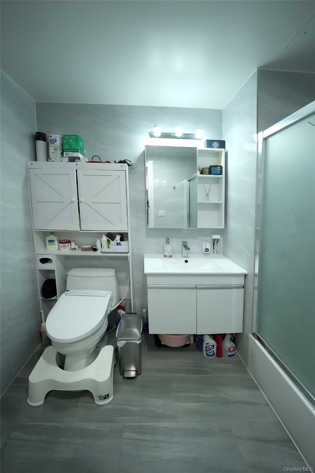 #10 photo, 7065 Queens Boulevard, Woodside , NY 11377