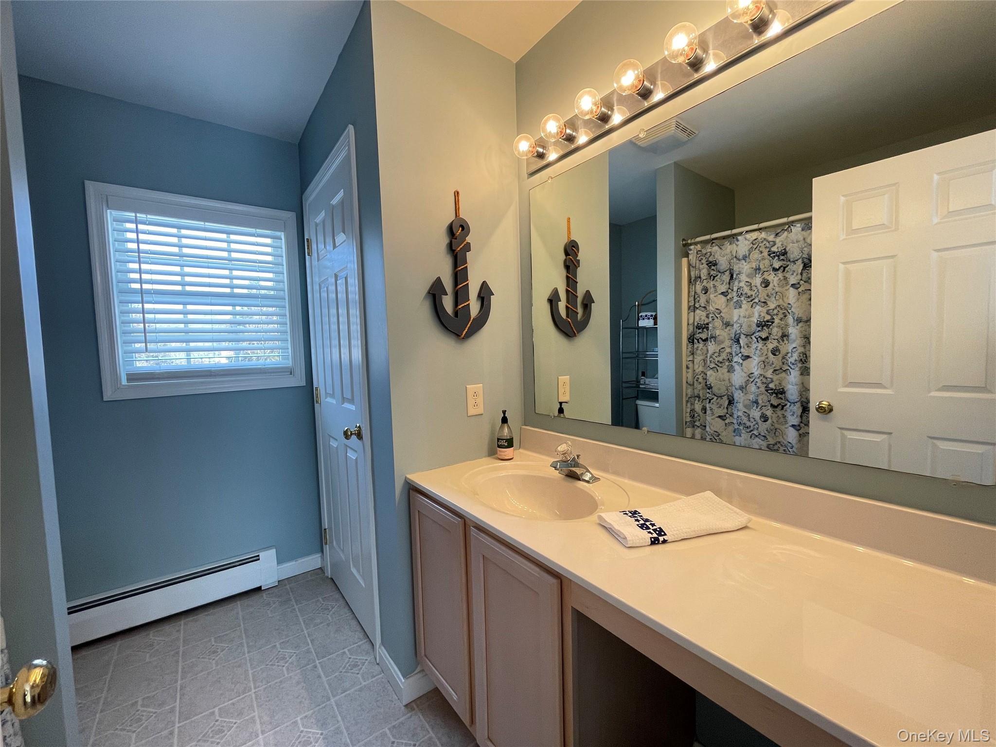 #11 photo, 59 Peconic Avenue, সাফোক কাউন্টি Shelter Island , NY 11964