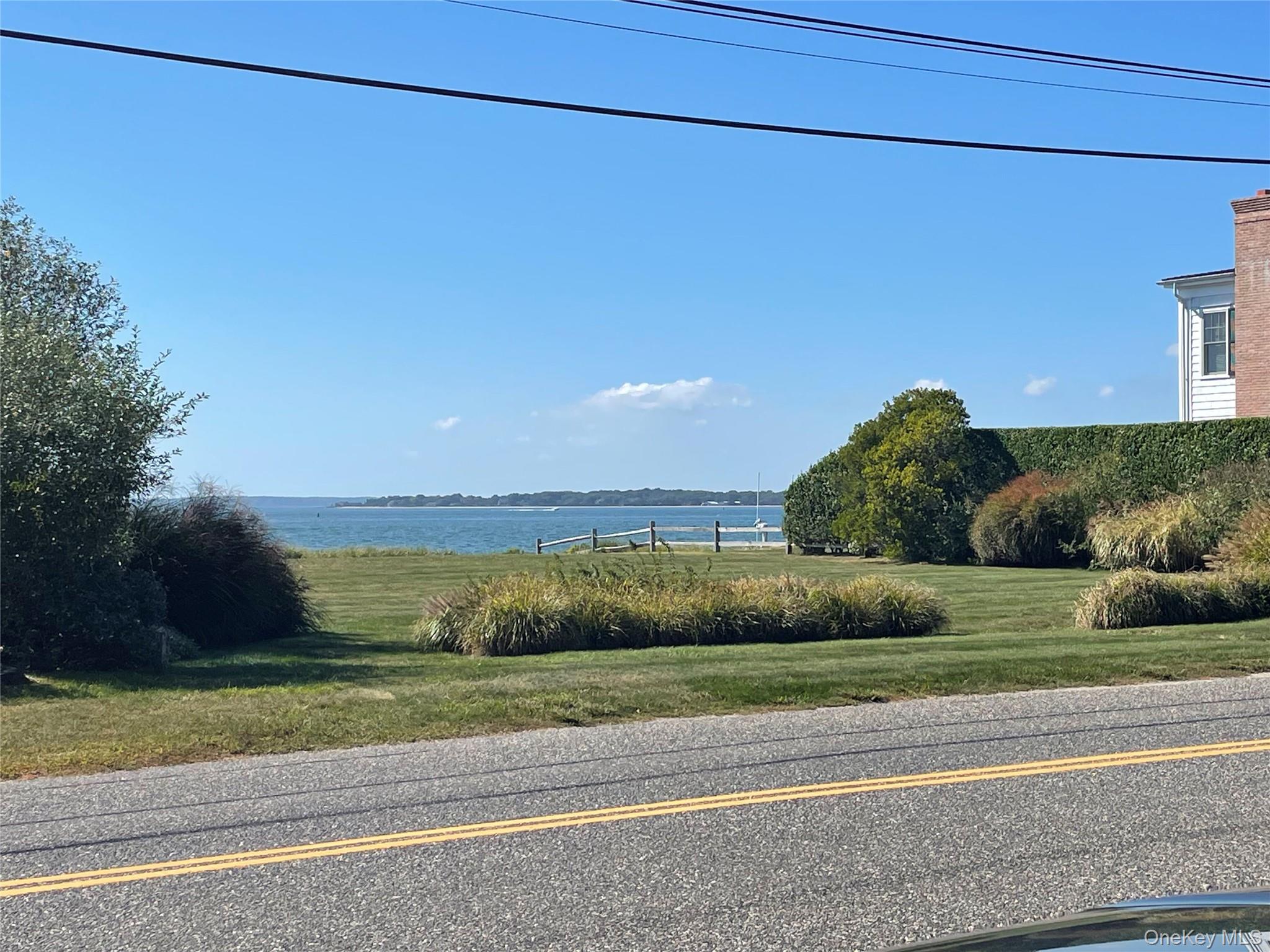 #2 photo, 59 Peconic Avenue, সাফোক কাউন্টি Shelter Island , NY 11964