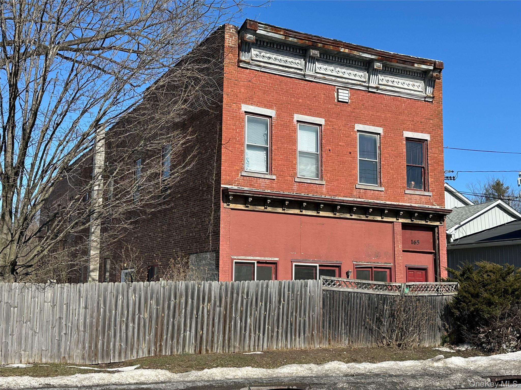 #2 photo, 165 Ulster Avenue, Saugerties , NY 12477