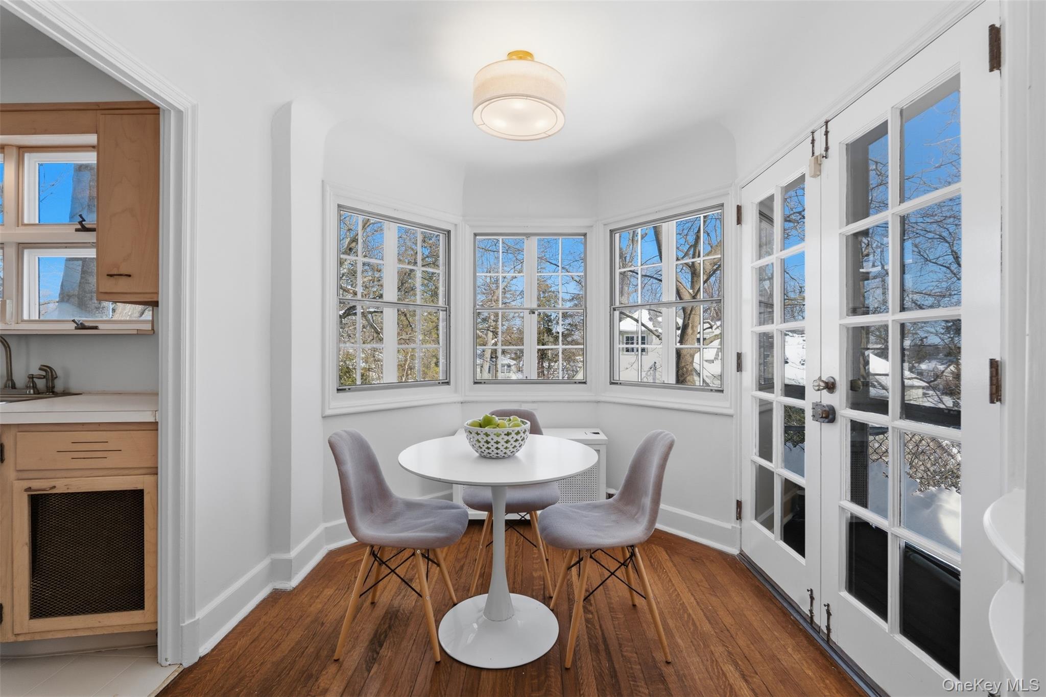 #12 photo, 2 Springdale Road, Larchmont , NY 10538