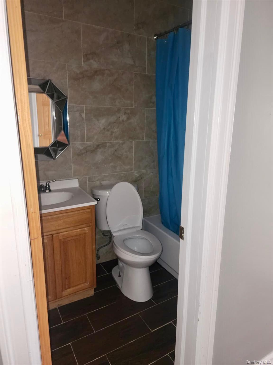 #13 photo, 116-43 Sutphin Boulevard, जमैका Jamaica , NY 11434