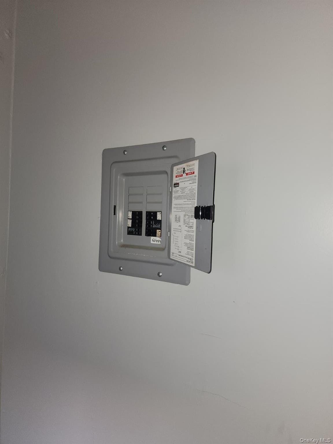 #18 photo, 116-43 Sutphin Boulevard, जमैका Jamaica , NY 11434