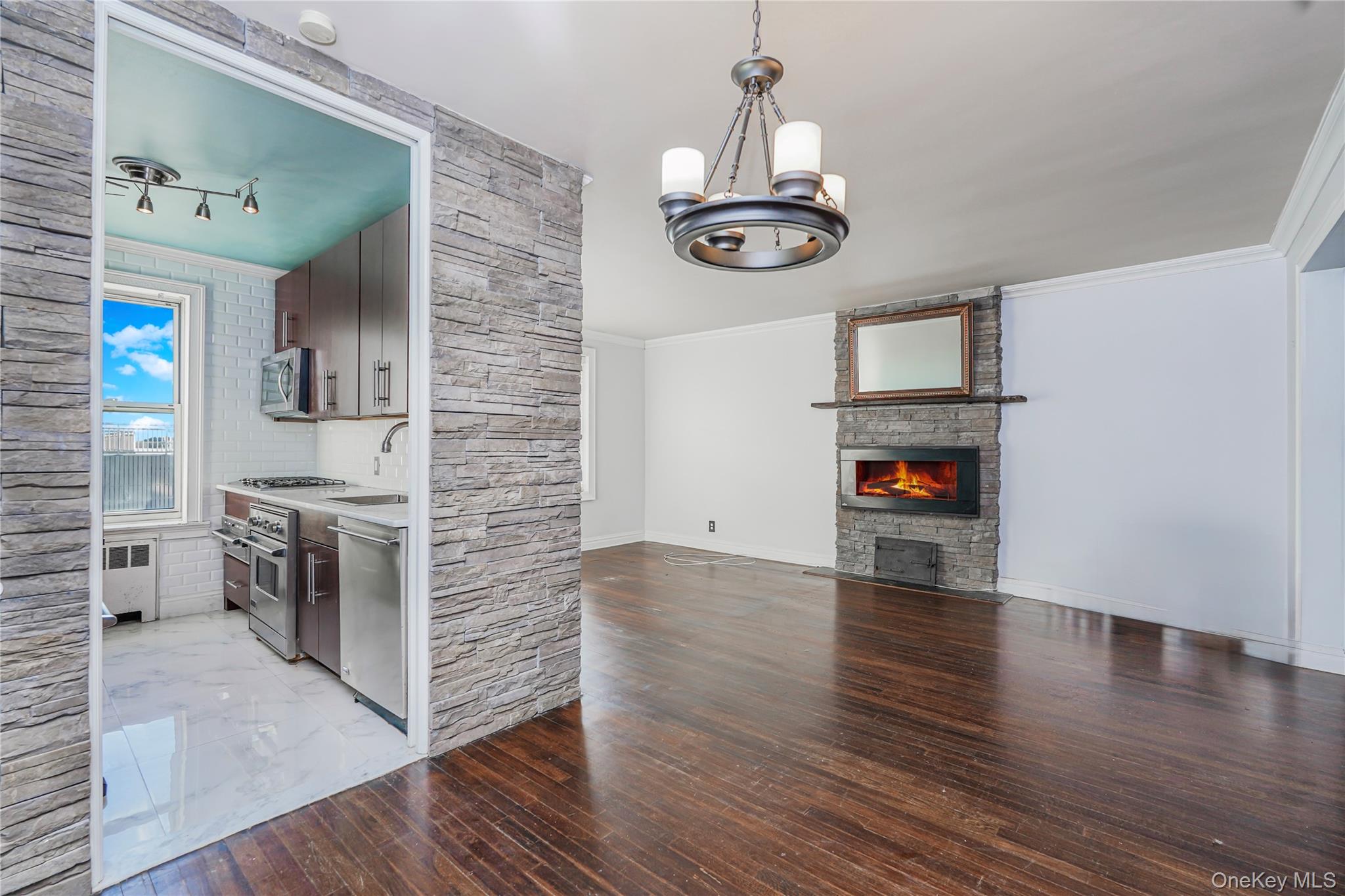 #5 photo, 12116 Ocean Promenade, কুইন্‌স Rockaway Park , NY 11694