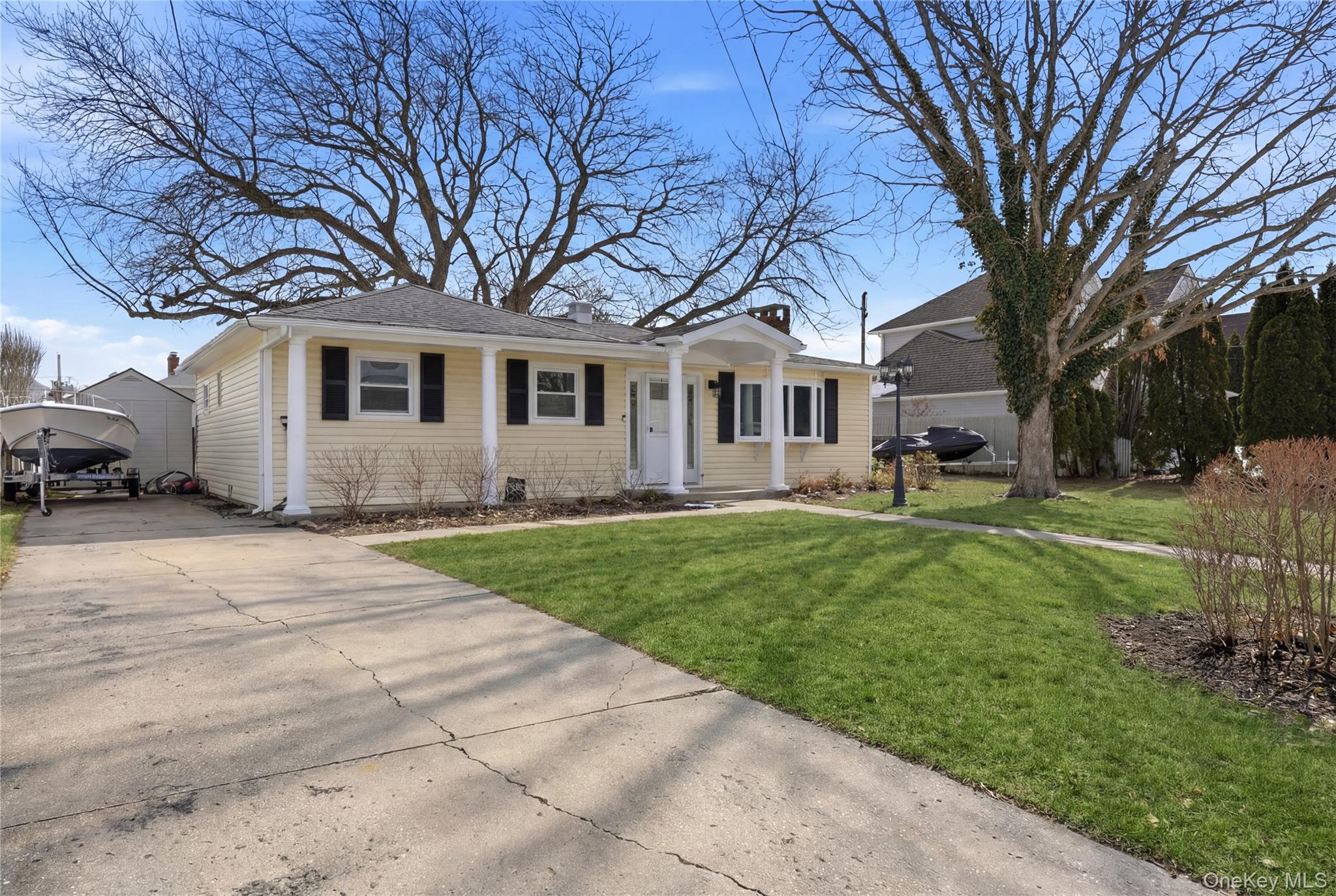 #3 photo, 25 Dolphin Road, Саффолк ‖ East Quogue , NY 11942